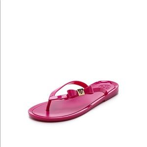 Tory Burch Jelly Sandal in Fuchsia